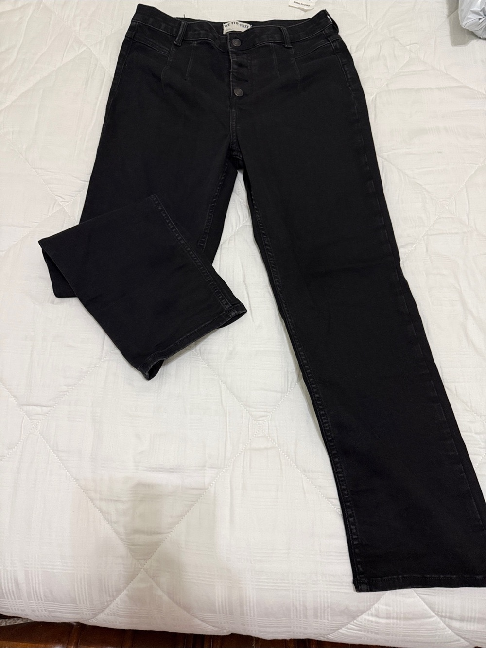We The Free Black Straight-Leg Jeans